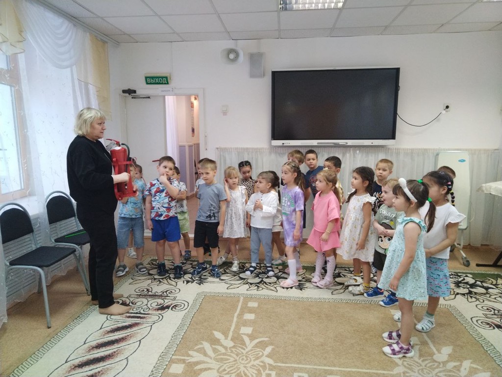 Экскурсия Что поможет нам эвакуироваться при пожаре 2