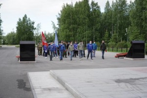 возложение цветов в День памяти и скорби у мемориала воинам-землякам, погибшим в годы Великой Отечественной войны 1941-1945 гг.
