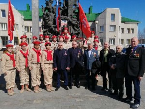  Митинг у  памятника посвященный пожарным на ЧАЭС