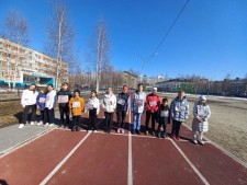 Участники Забега Победы на линии старта