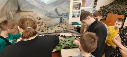 Плетение маскировочных сетей 3